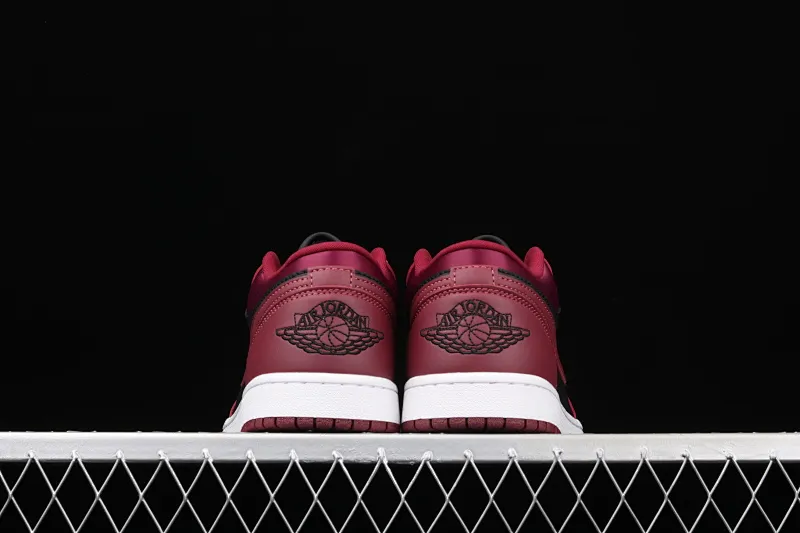 All categories Air Jordan Jordan series basketball shoes Air Jordan 1 Low G version pure original Air Jordan1 Low AJ1 Joe 1 black wine red metal flying wings reverse low-top basketball shoes DB6491-600